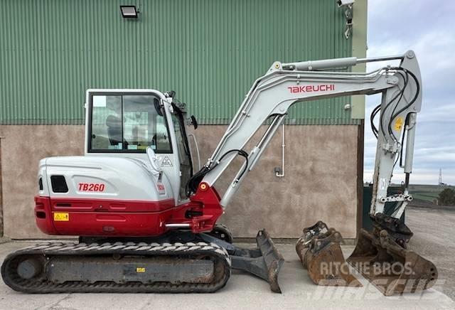 Takeuchi TB 260 소형 굴삭기 7톤 미만