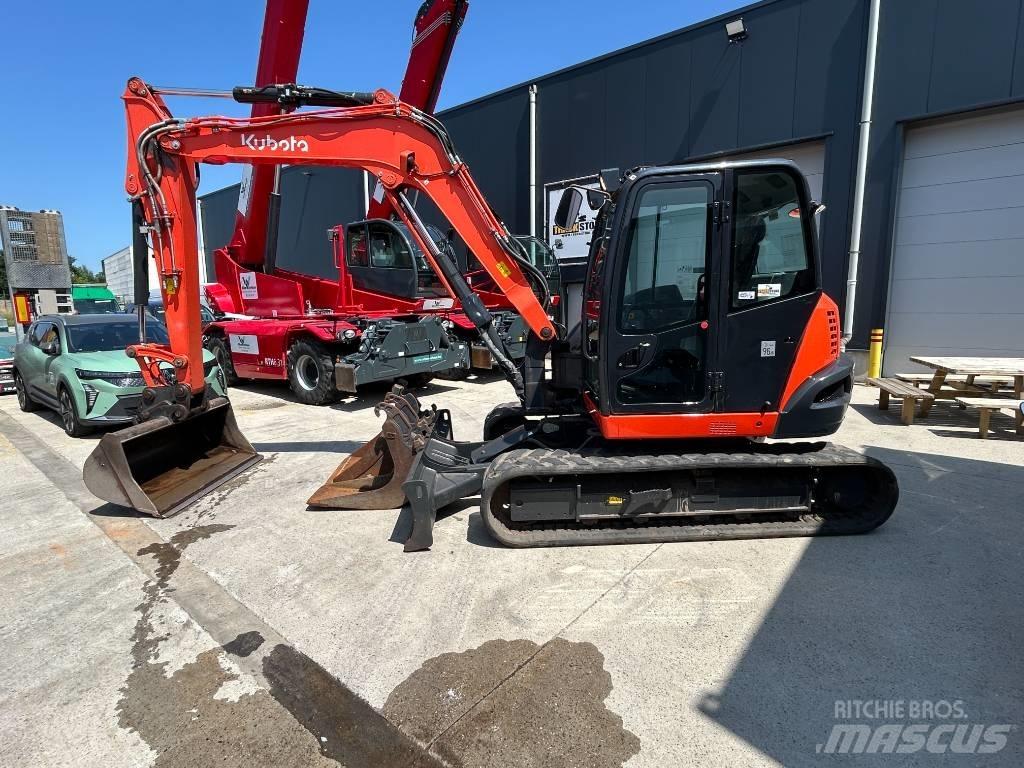 Kubota KX 080-4 중형굴삭기 7톤-28톤