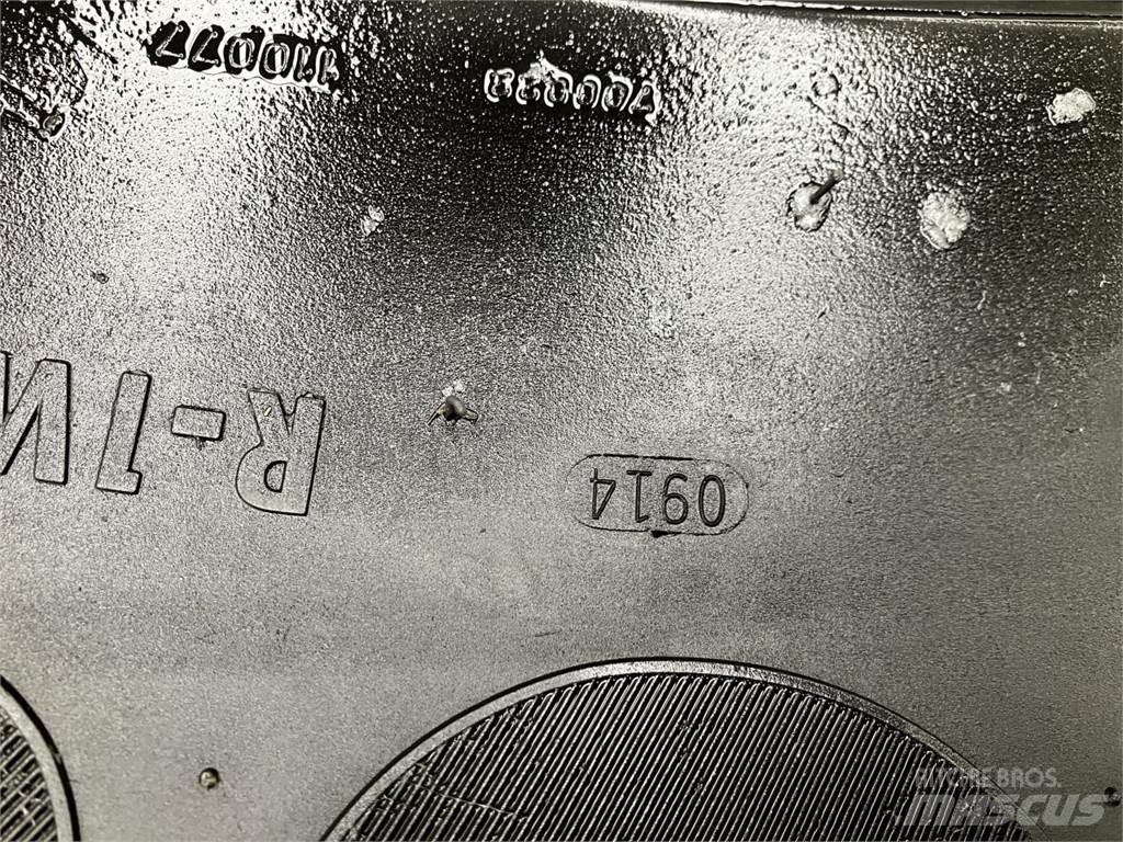 Mitas 480/95R50 타이어, 휠 및 림