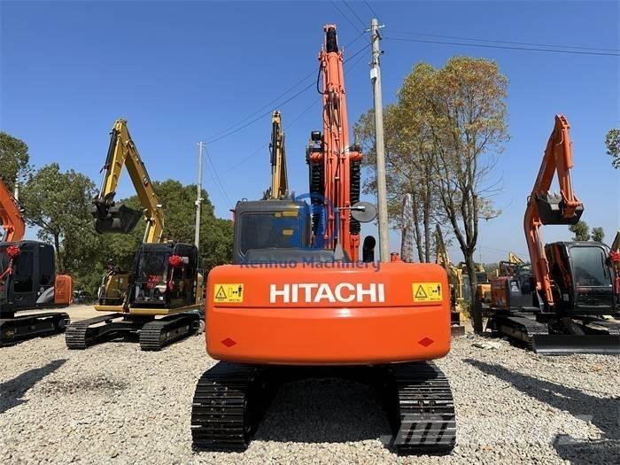 Hitachi ZX 120 대형 굴삭기 29톤 이상
