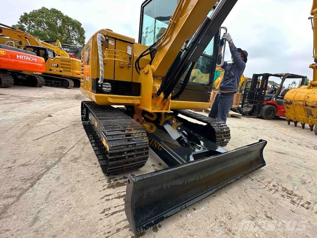 CAT 305.5 E 2 소형 굴삭기 7톤 미만