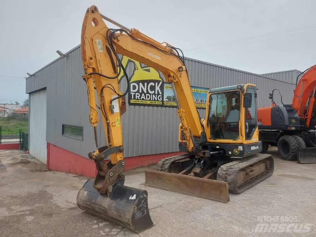 Hyundai R 80 CR 중형굴삭기 7톤-28톤