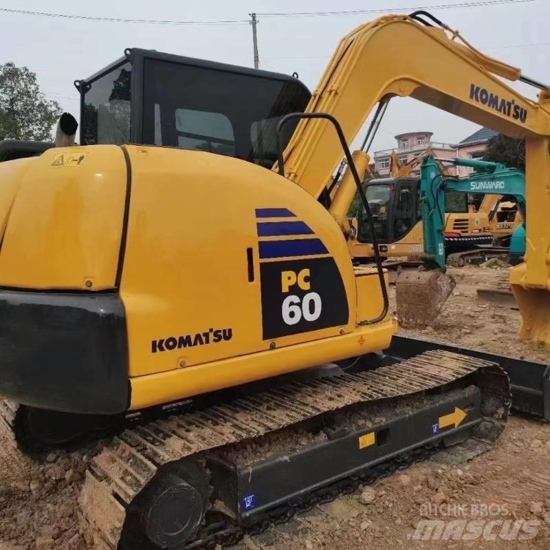 Komatsu PC 60 대형 굴삭기 29톤 이상