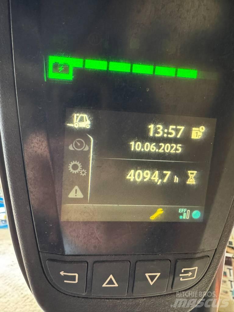 Linde E 14-02 전동 지게차
