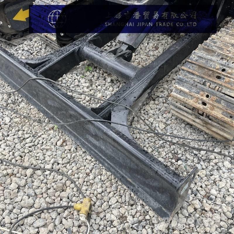 Hitachi ZX 55 소형 굴삭기 7톤 미만