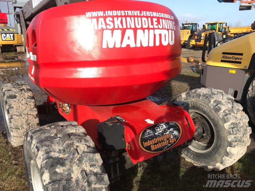 Manitou 180 ATJ 관절형 전동이동 리프트