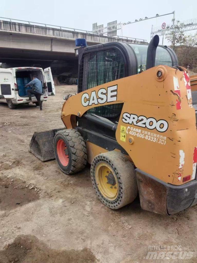 CASE SR200  스키드로더