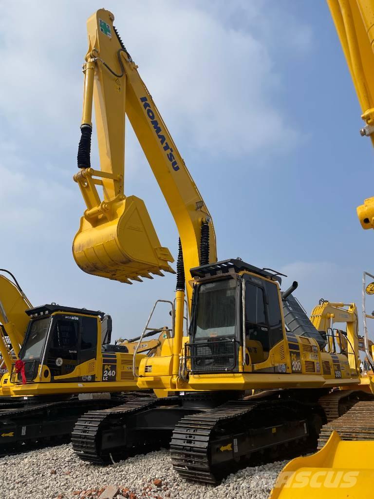 Komatsu PC 200-8 대형 굴삭기 29톤 이상