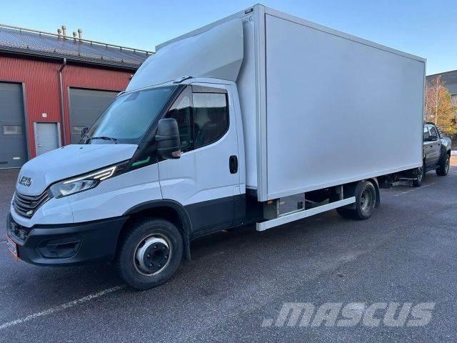 Iveco Daily 패널 화물차