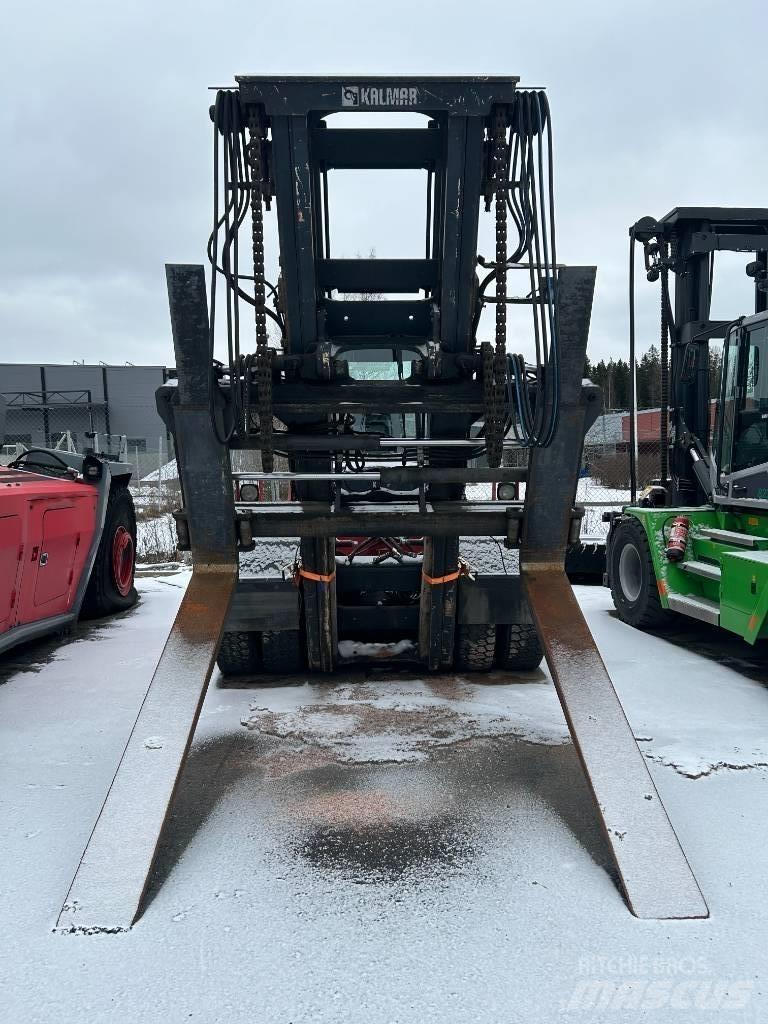 Kalmar DCG160-12 디젤 지게차
