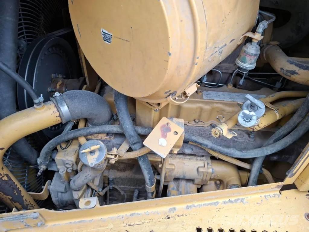 CAT D 6 R 크롤러 도저