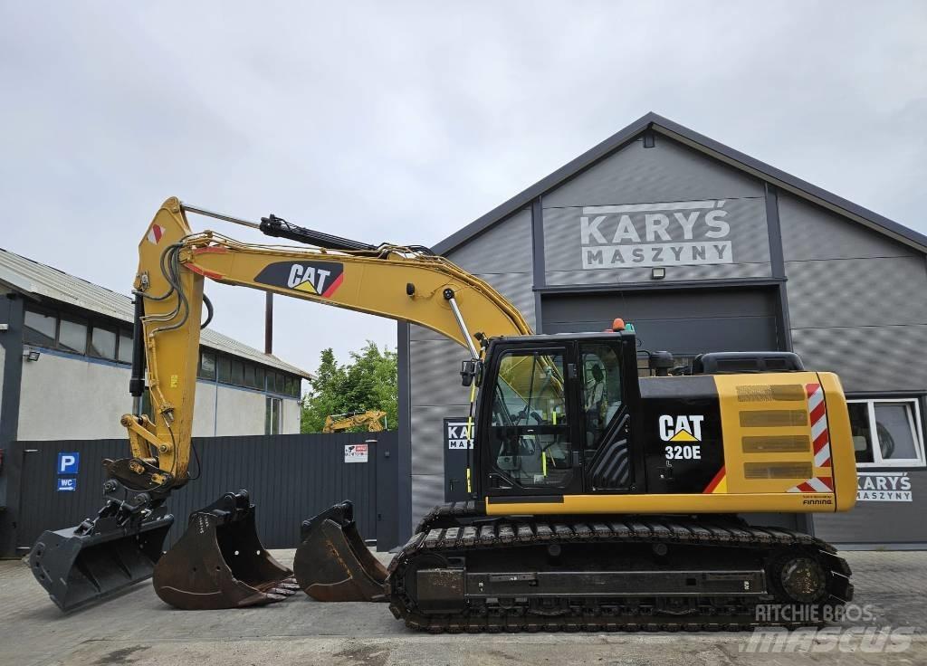CAT 320 E 대형 굴삭기 29톤 이상