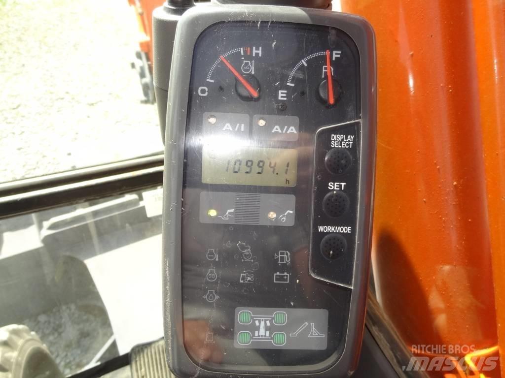 Hitachi ZX 160 W  휠 굴삭기