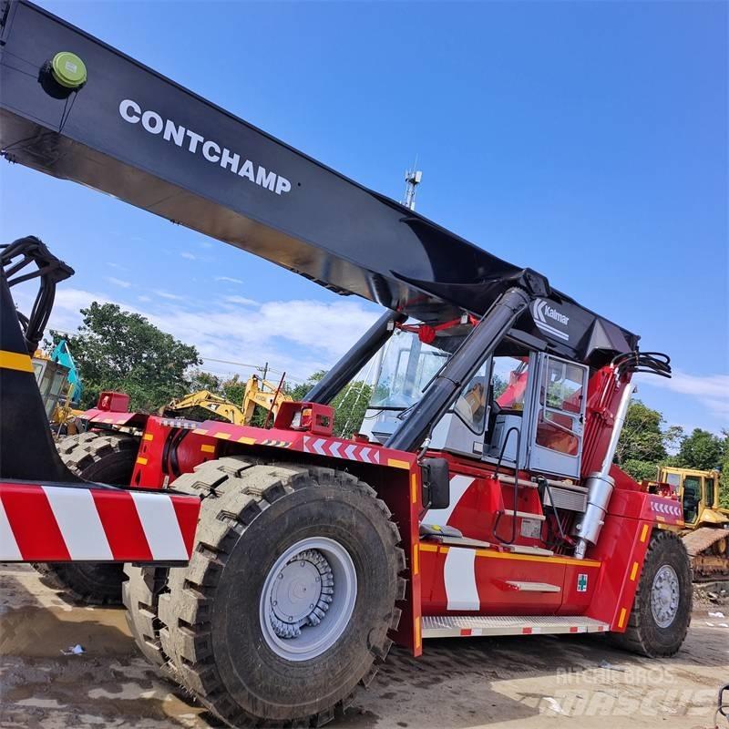 Kalmar DRF 450 리치 스태커