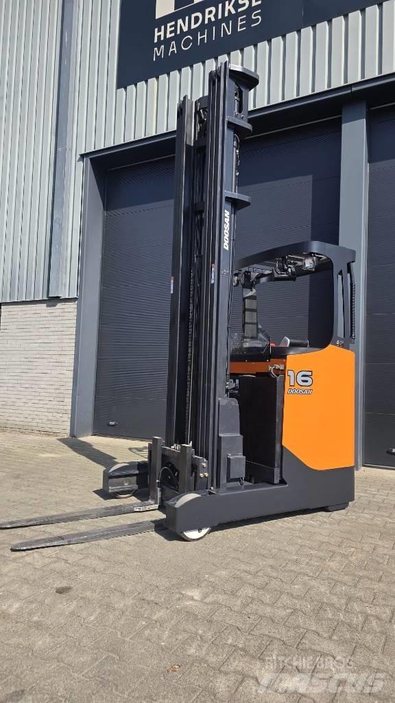 Doosan BR 16 JW-7 리치 트럭