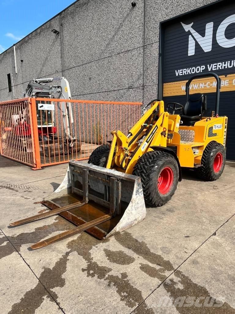 Knikmops KM 250  휠로우더