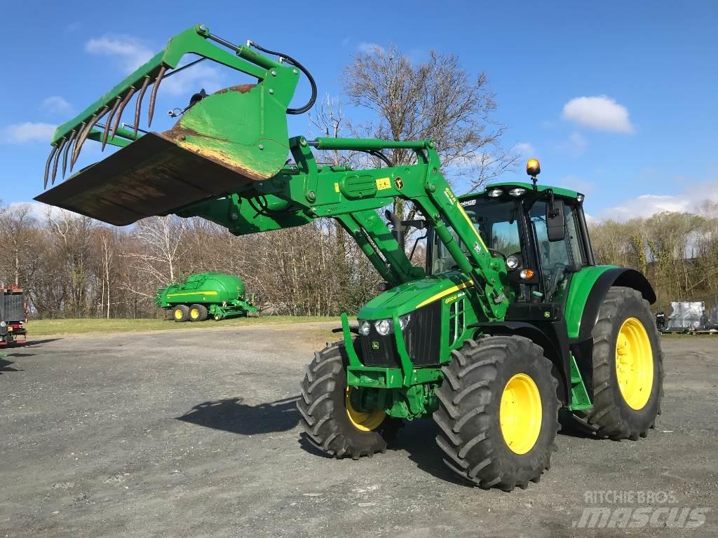 John Deere 6100 M 트랙터