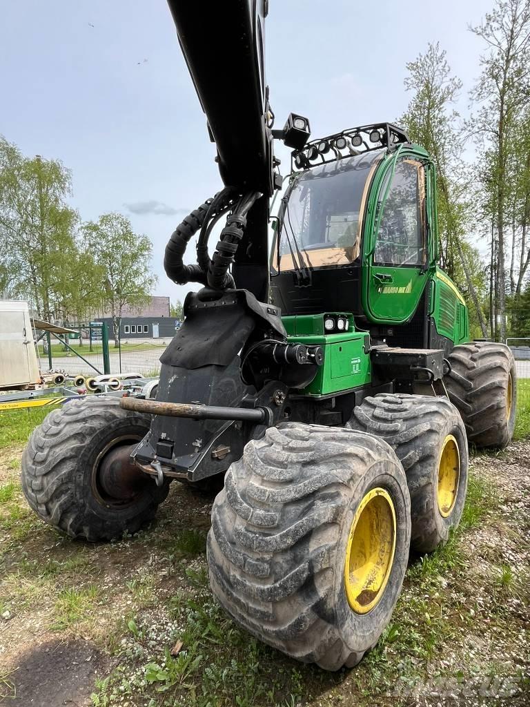 John Deere 1070E 원목 하베스터