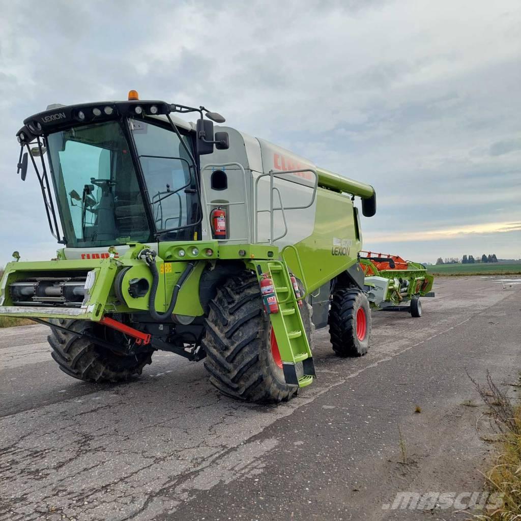 CLAAS Lexion 670 콤바인 수확기
