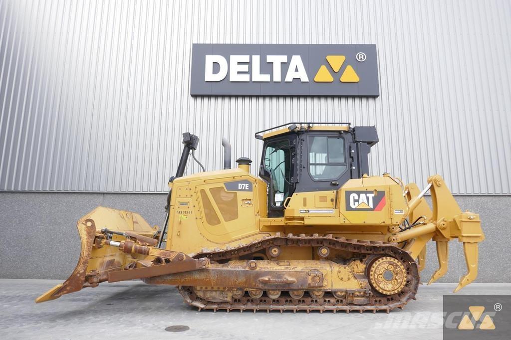 CAT D7E 크롤러 도저