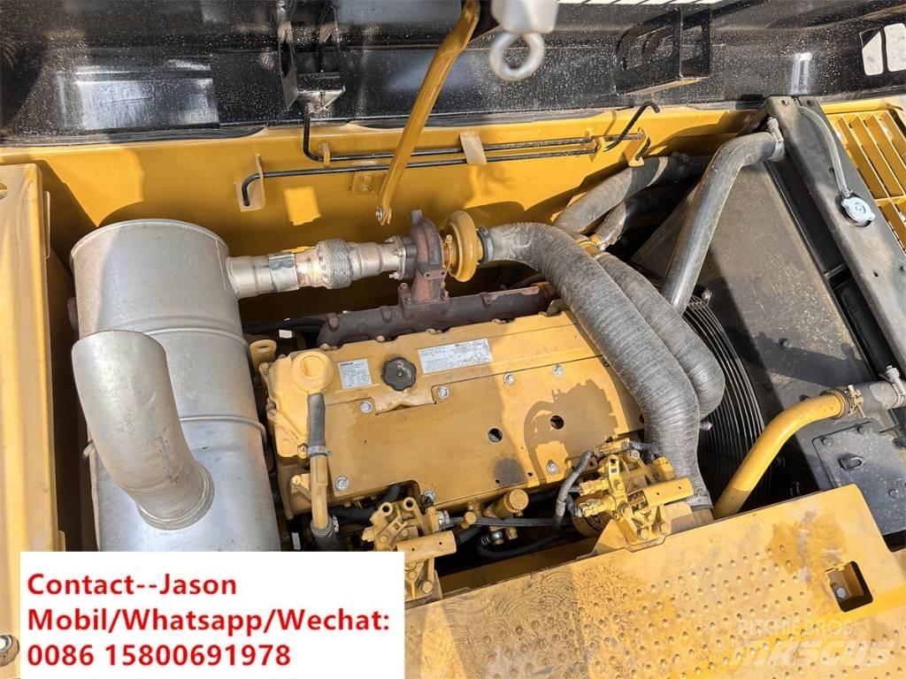 CAT 320D2 대형 굴삭기 29톤 이상