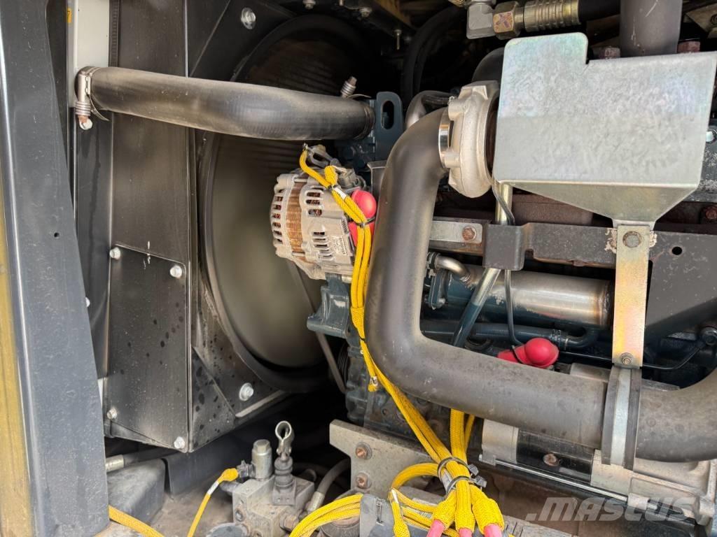 Bomag BW 174 AP-4V 트윈 드럼 롤러