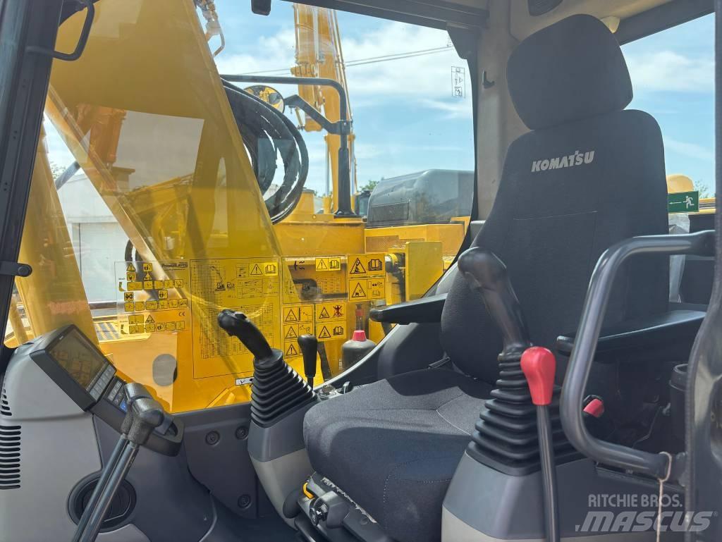 Komatsu PC 138 US-2 대형 굴삭기 29톤 이상