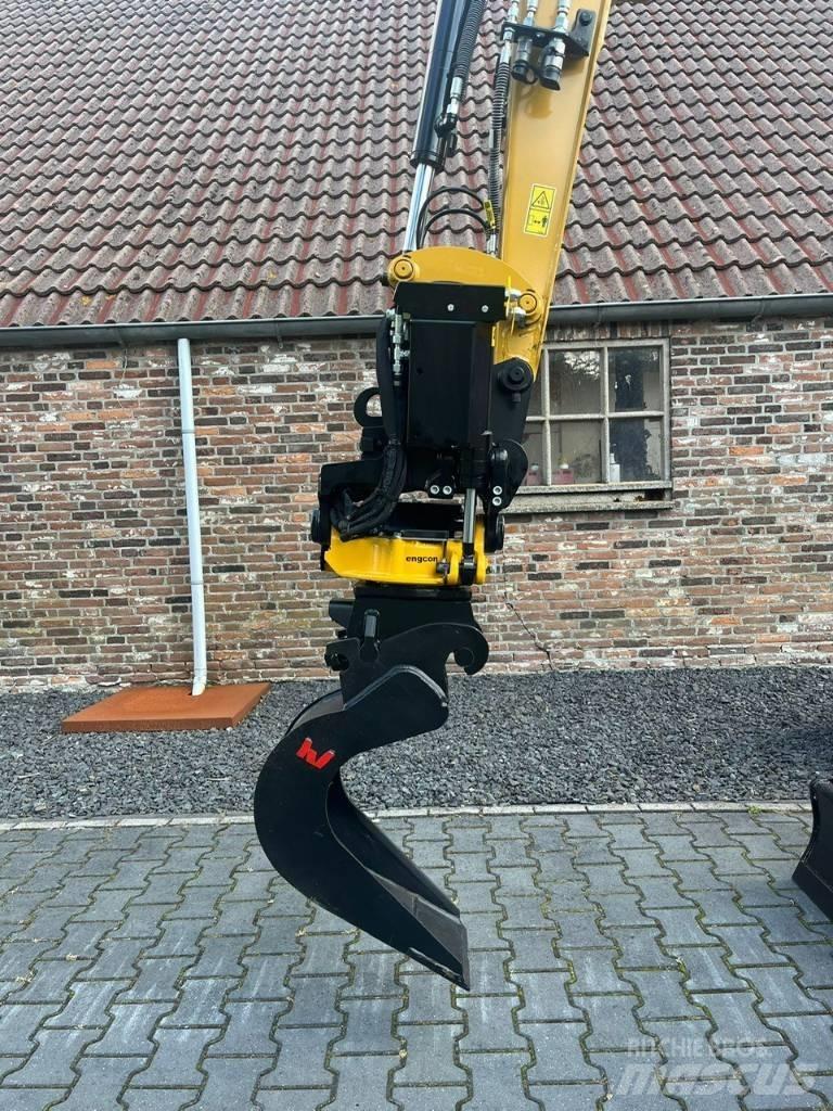 Engcon EC 204 소형 굴삭기 7톤 미만