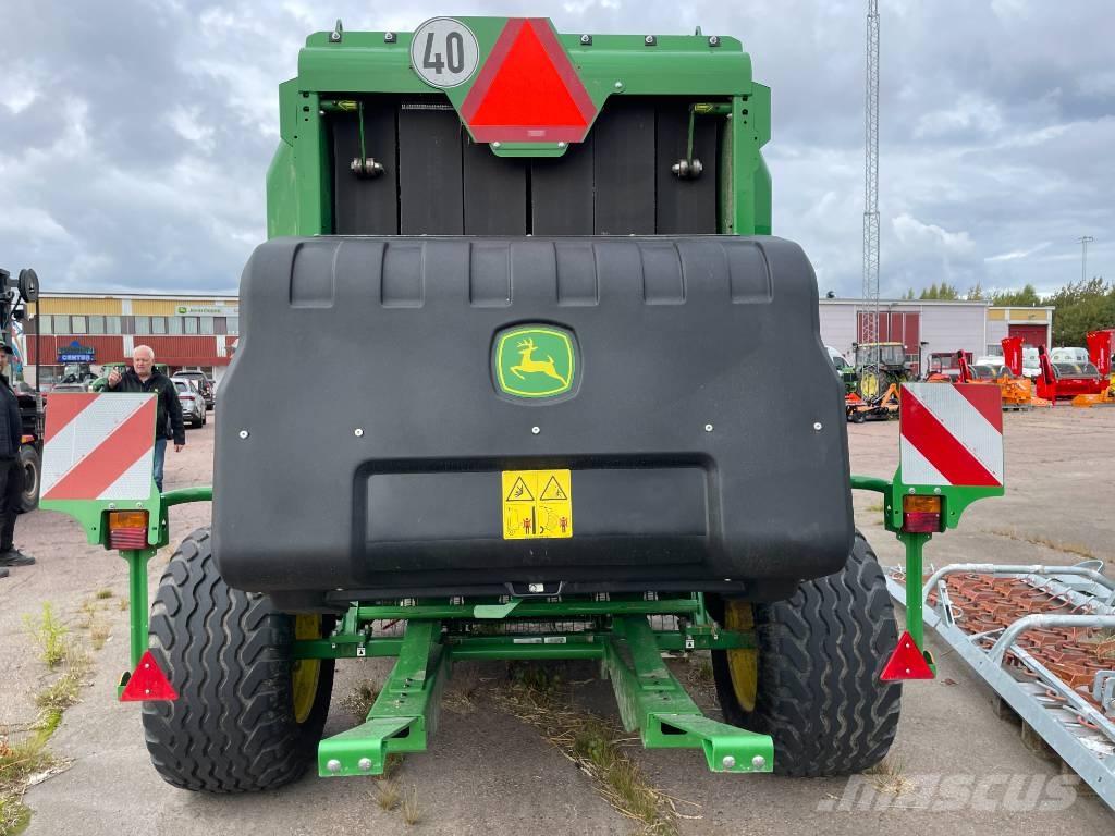John Deere V 461 M 원형 곤포기