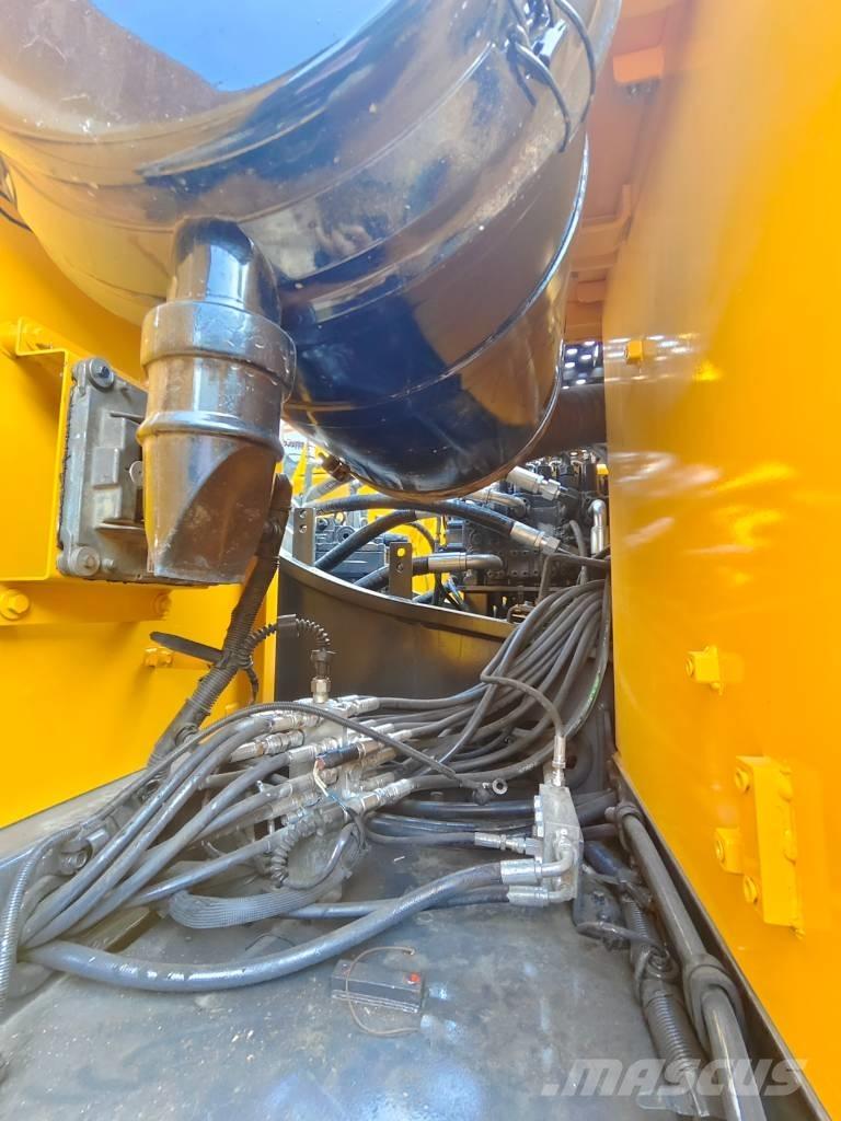 Volvo EC 250 D L 대형 굴삭기 29톤 이상