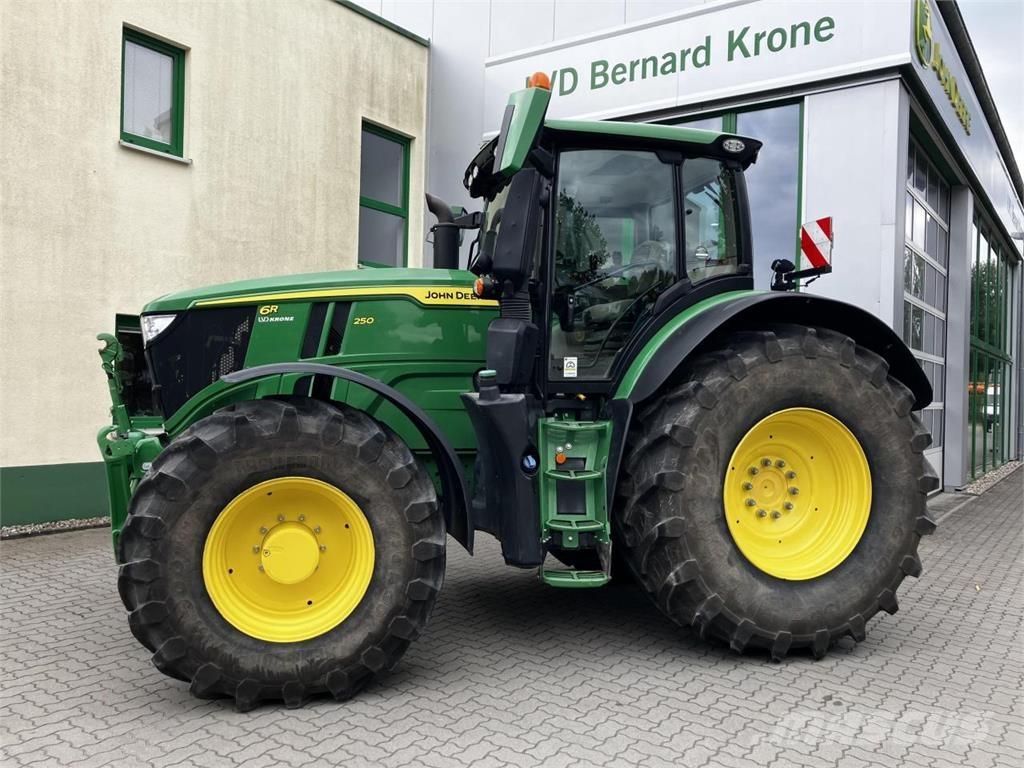 John Deere 6R 250 트랙터