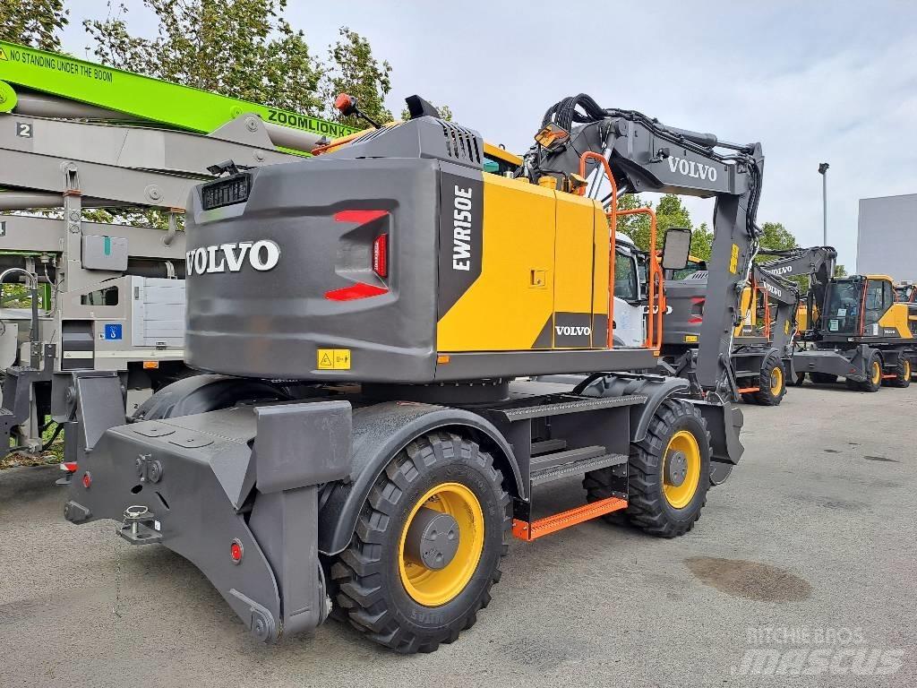 Volvo EWR150E  휠 굴삭기