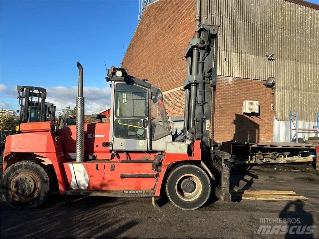Kalmar DCE150-12 디젤 지게차