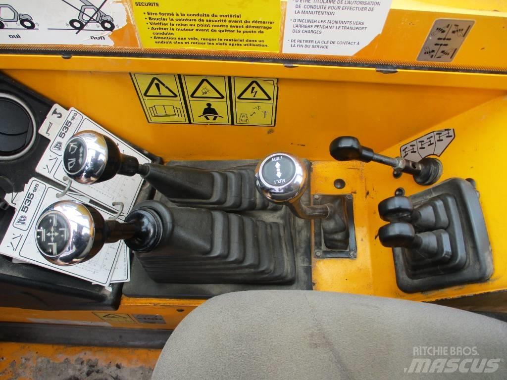 JCB 535-125 (624) 텔러 핸들러