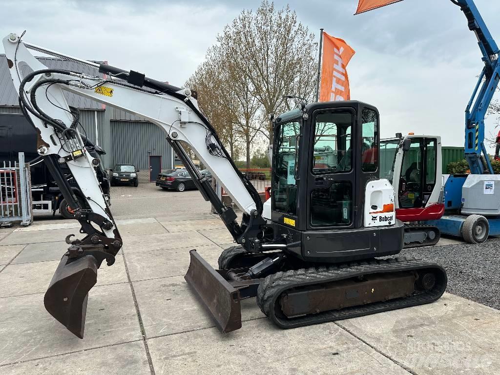 Bobcat E 50 소형 굴삭기 7톤 미만