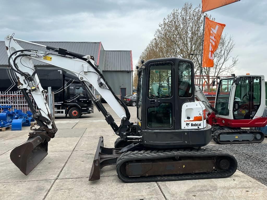 Bobcat E 50 소형 굴삭기 7톤 미만