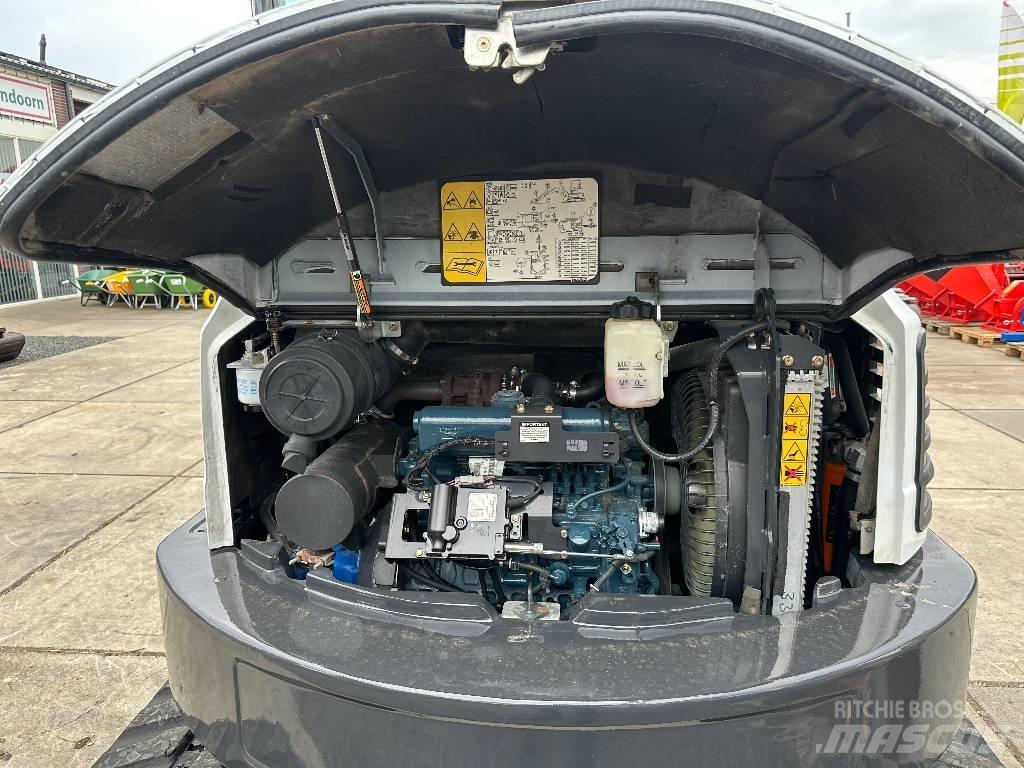 Bobcat E 50 소형 굴삭기 7톤 미만