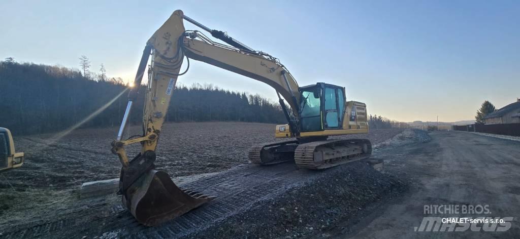 CAT 320 대형 굴삭기 29톤 이상
