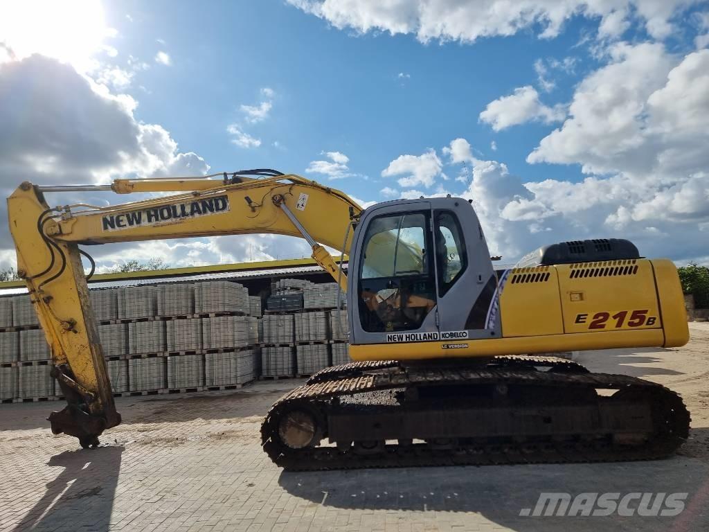 New Holland 215B 대형 굴삭기 29톤 이상