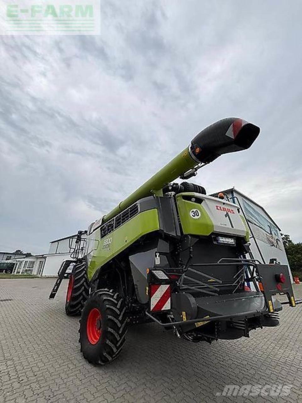 CLAAS lexion 6800 콤바인 수확기