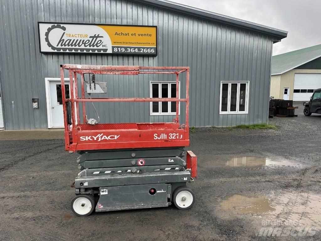 SkyJack SJ 3219 가위형 리프트