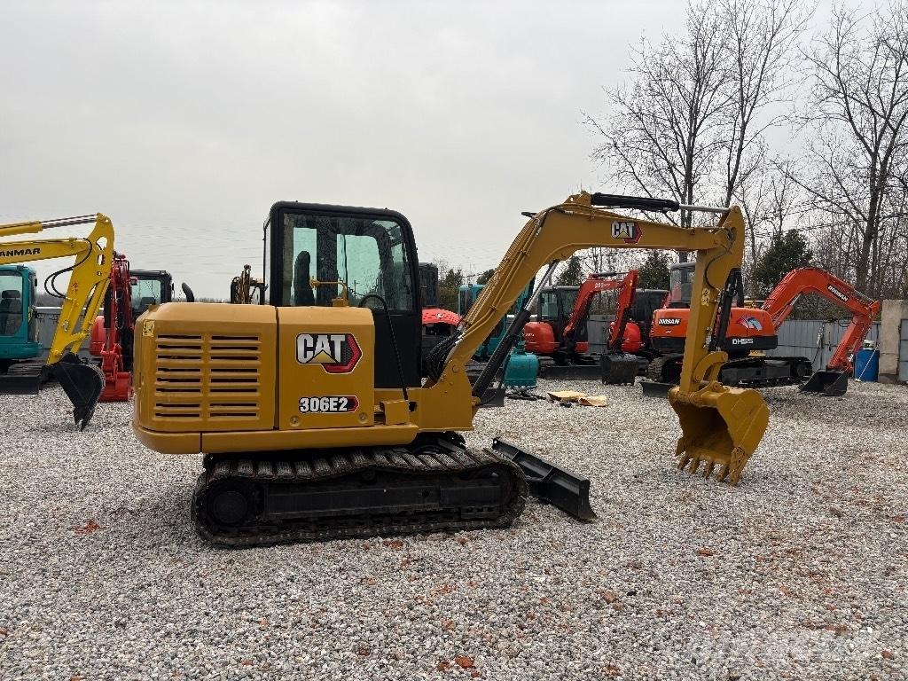 CAT 306E2 소형 굴삭기 7톤 미만