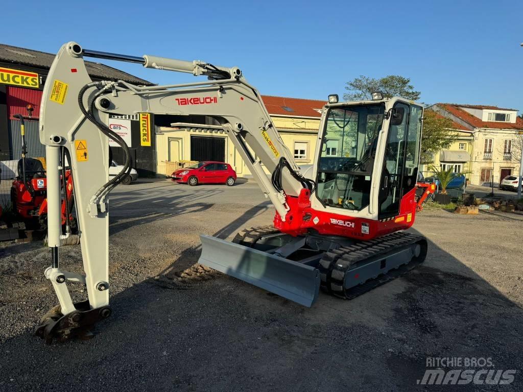 Takeuchi TB 260 소형 굴삭기 7톤 미만