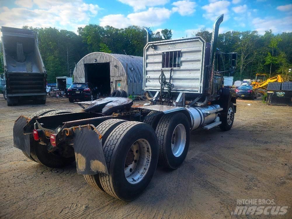 Mack CH 613 트랙터 유닛