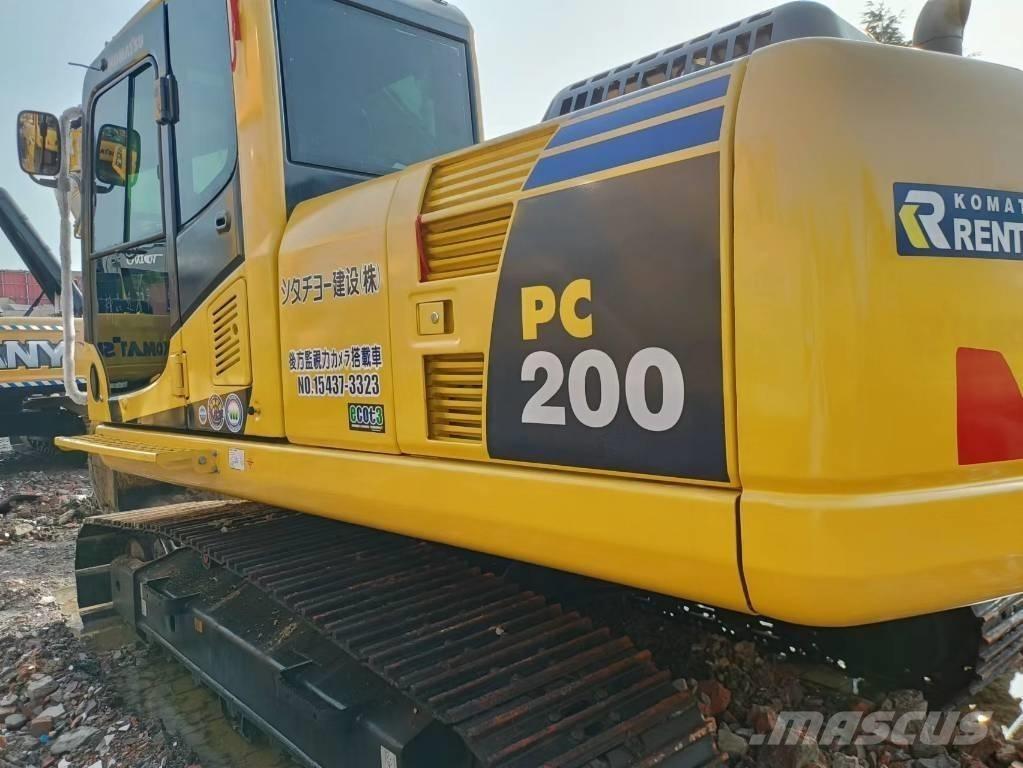 Komatsu PC 200-8 대형 굴삭기 29톤 이상