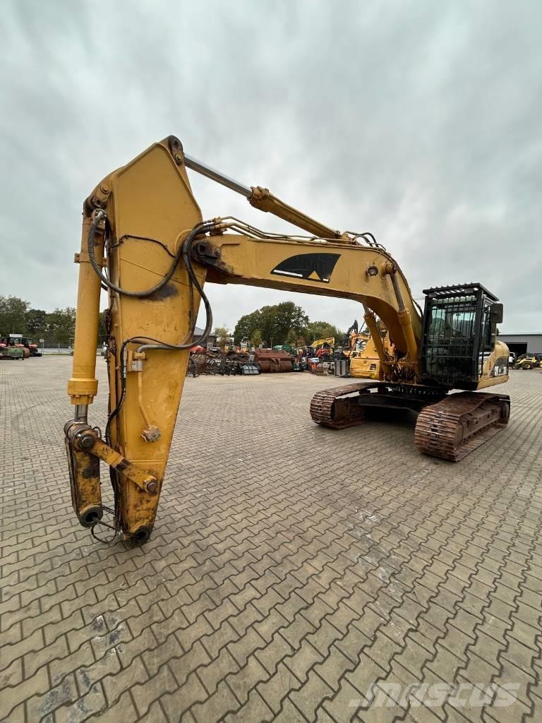 CAT 325 C LN 대형 굴삭기 29톤 이상