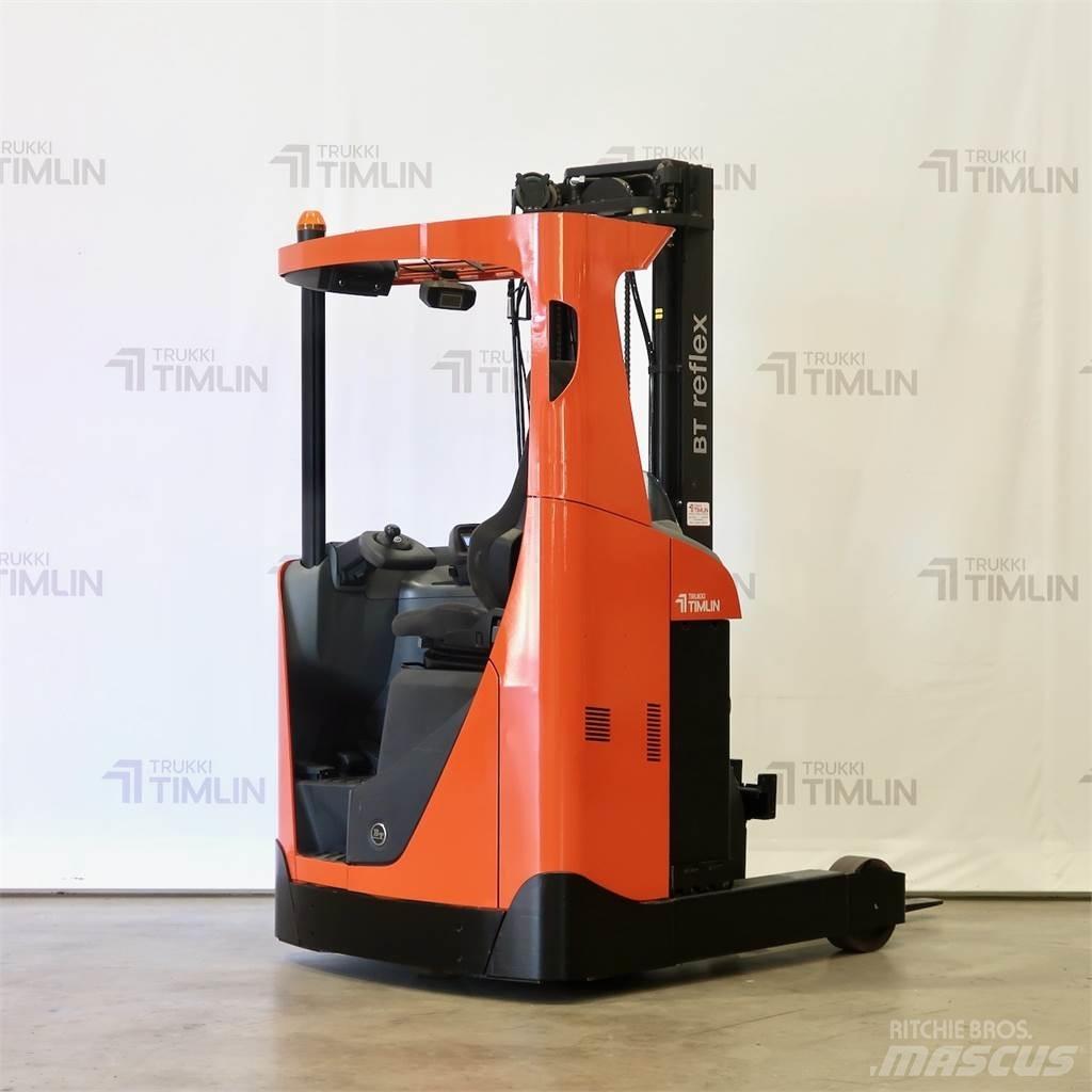 BT RRE140 전동 지게차