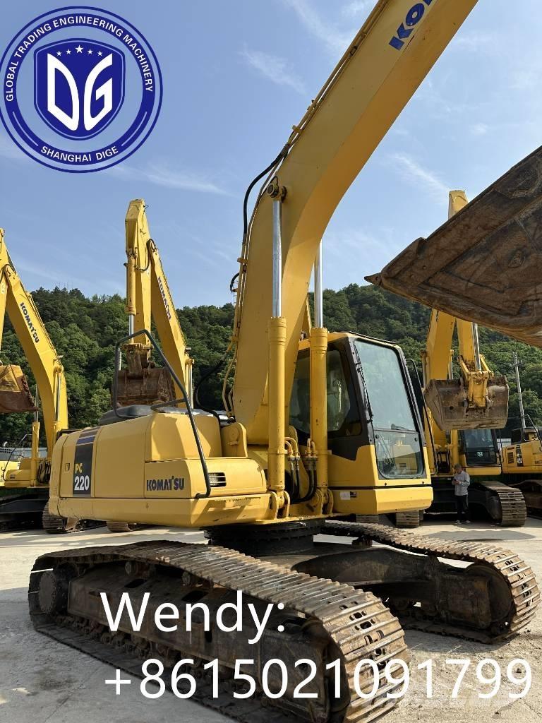 Komatsu PC 220-7 대형 굴삭기 29톤 이상