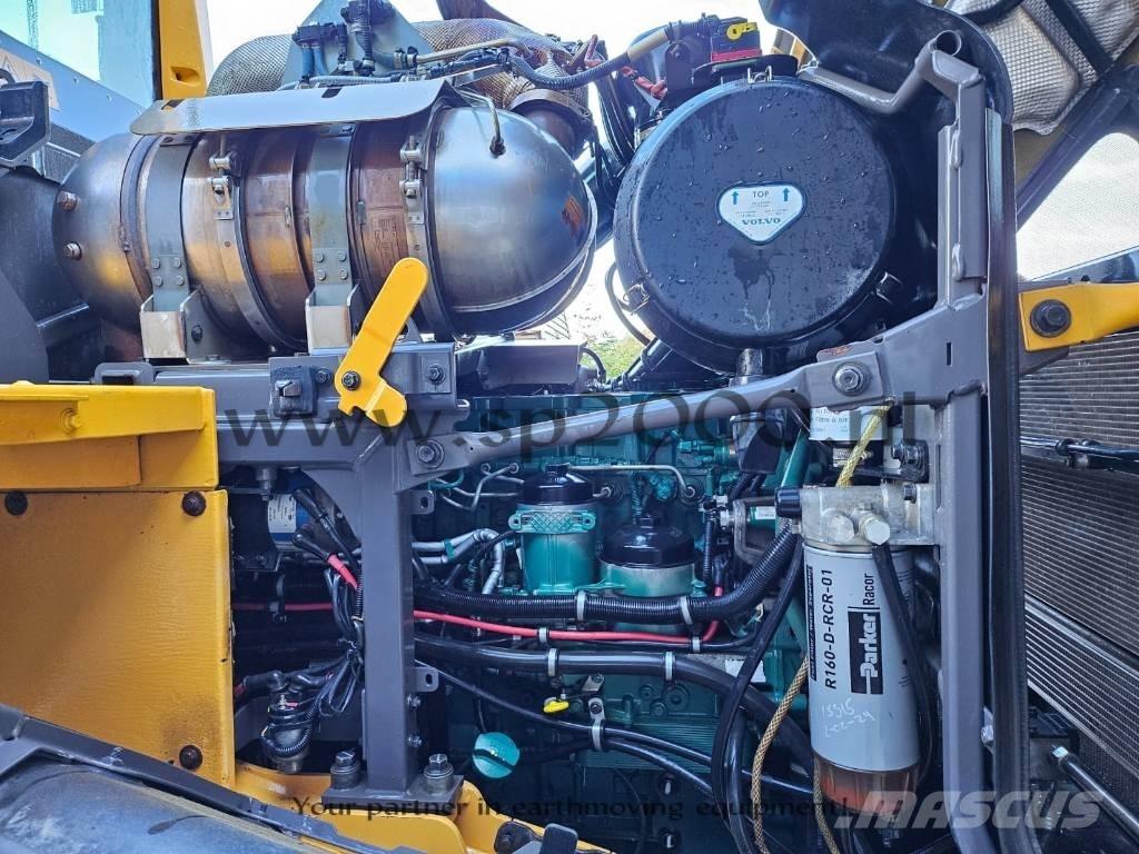 Volvo L 120 H  휠로우더