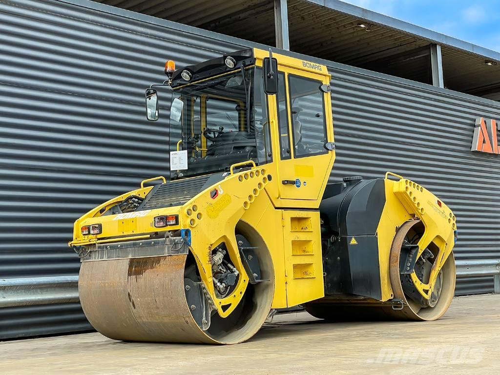 Bomag BW 154 AD-4 트윈 드럼 롤러